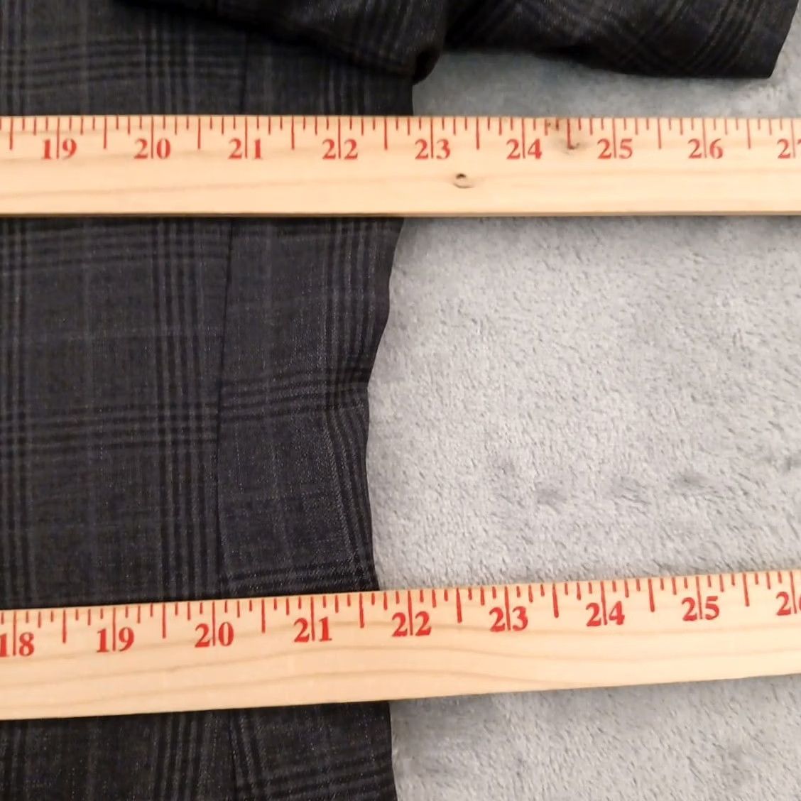 Ralph Lauren Lauren Ralph Lauren Blazer Mens 44 Long Gray Plaid Two Button Double Vent Notch Lapel 2 Piece Wool Polyester Jacket Coat Streetwear Mens Size 44R - 6 Thumbnail