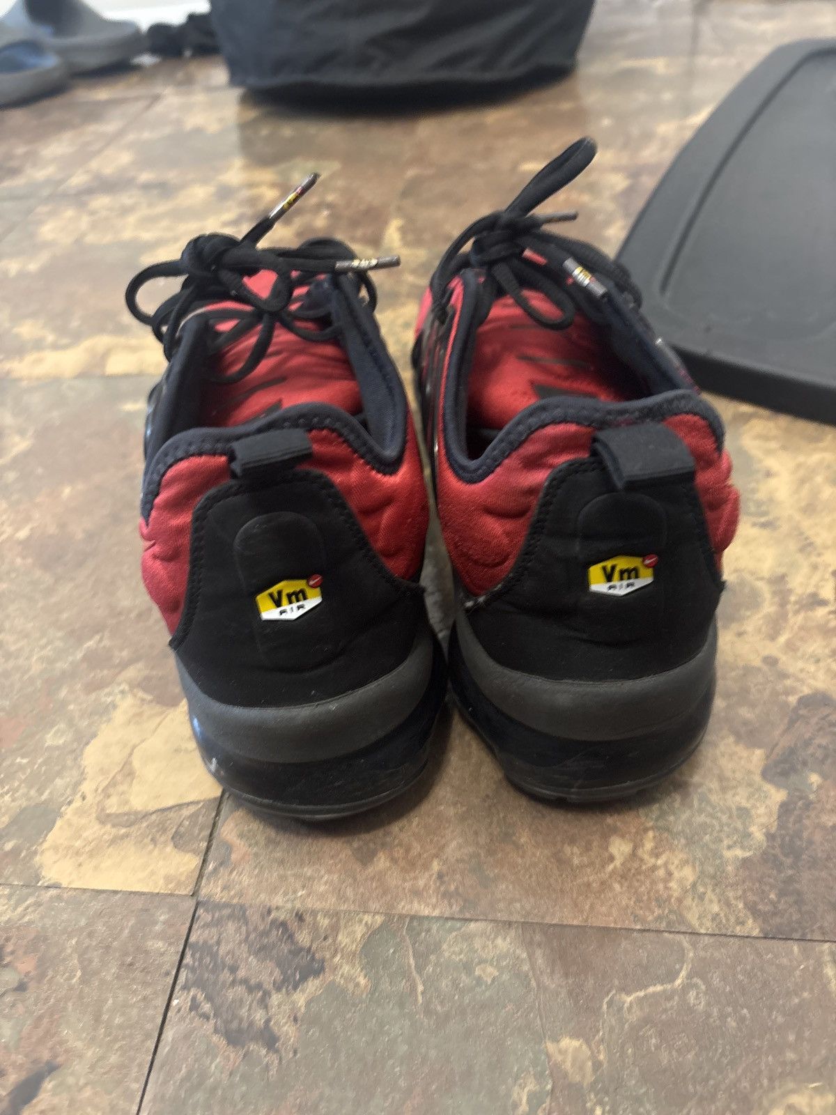 Nike Nike vapormax plus Size US 10 / EU 43 - 3 Thumbnail