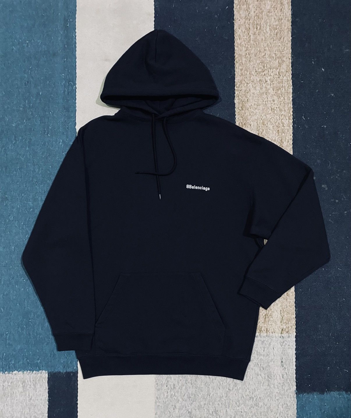 Balenciaga Balenciaga Unisex Oversized Hoodie Pullover Size US XS / EU 42 / 0 - 1 Thumbnail