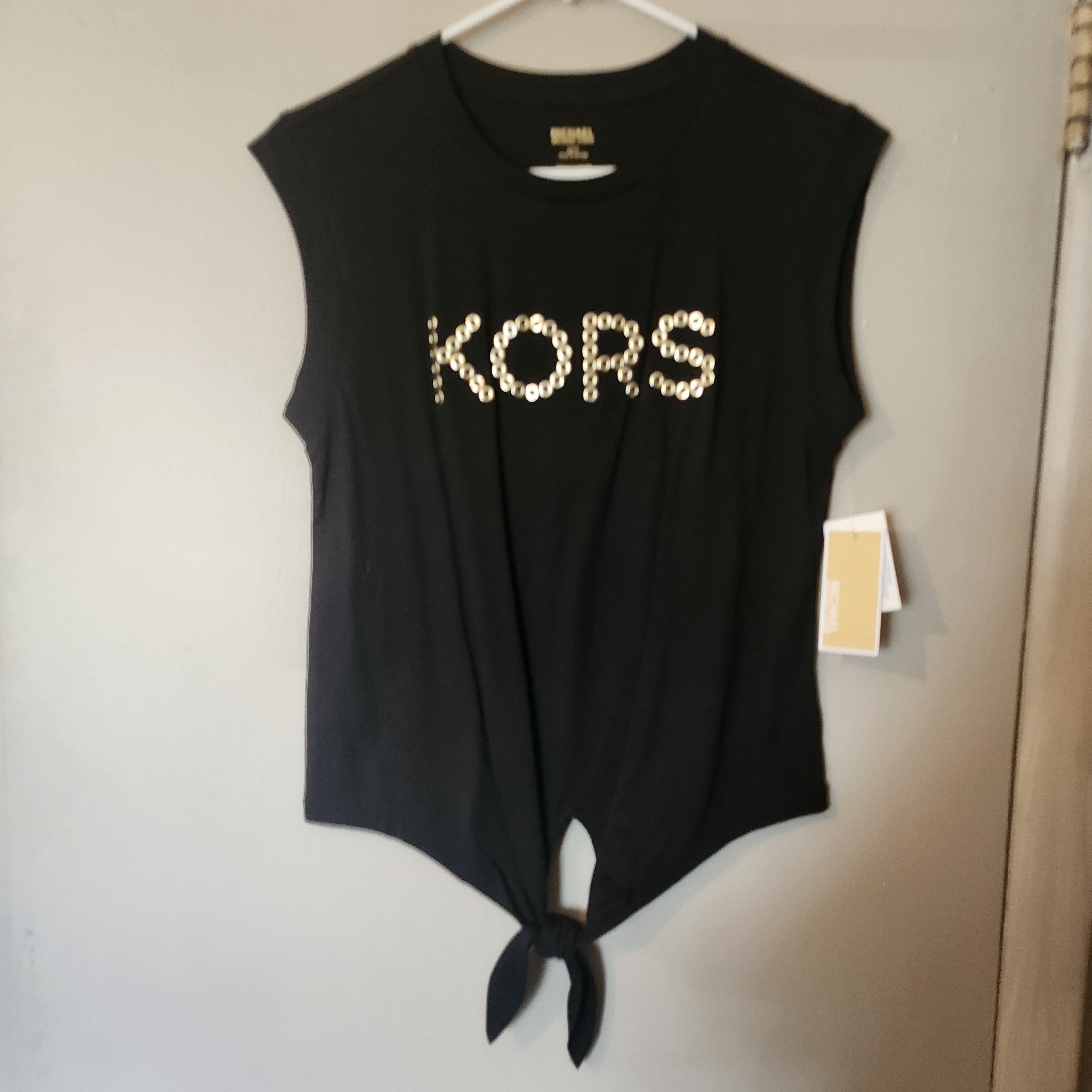 Michael Kors NWT MICHAEL Kors Women's XS Black Grommet Tie Front Top Size XS / US 0-2 / IT 36-38 - 1 Thumbnail