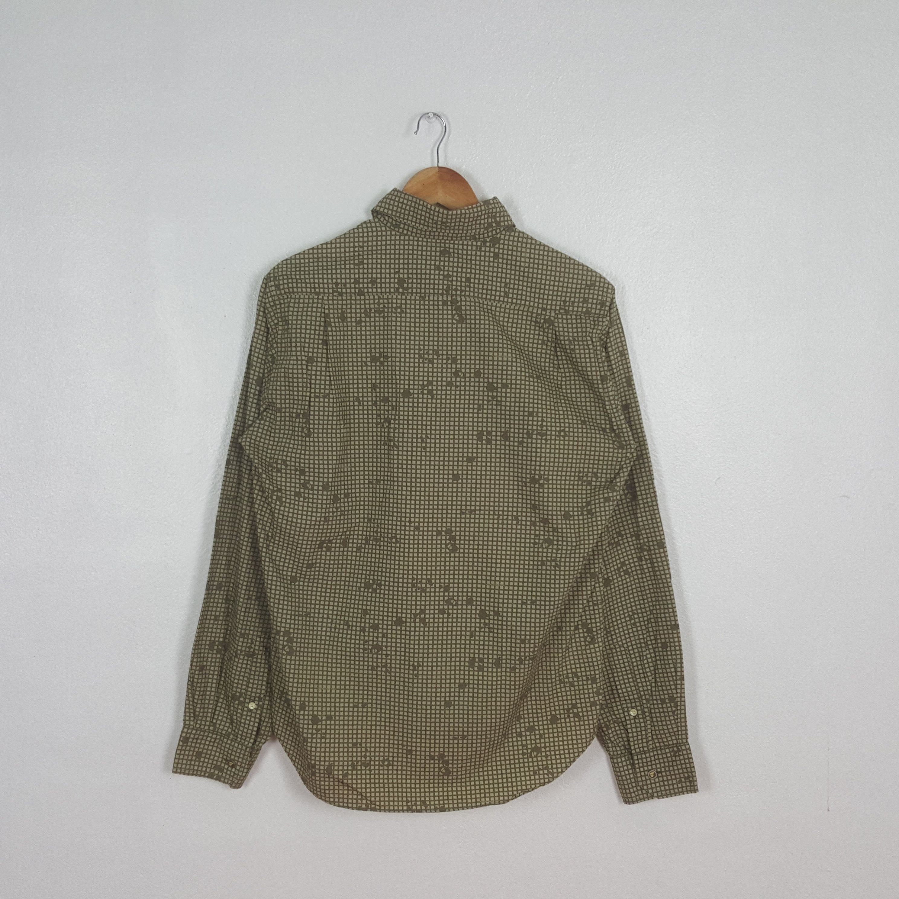 Bape Vintage A Bathing Ape Japanese Shirt Button Up C319N29 Size US S / EU 44-46 / 1 - 3 Thumbnail