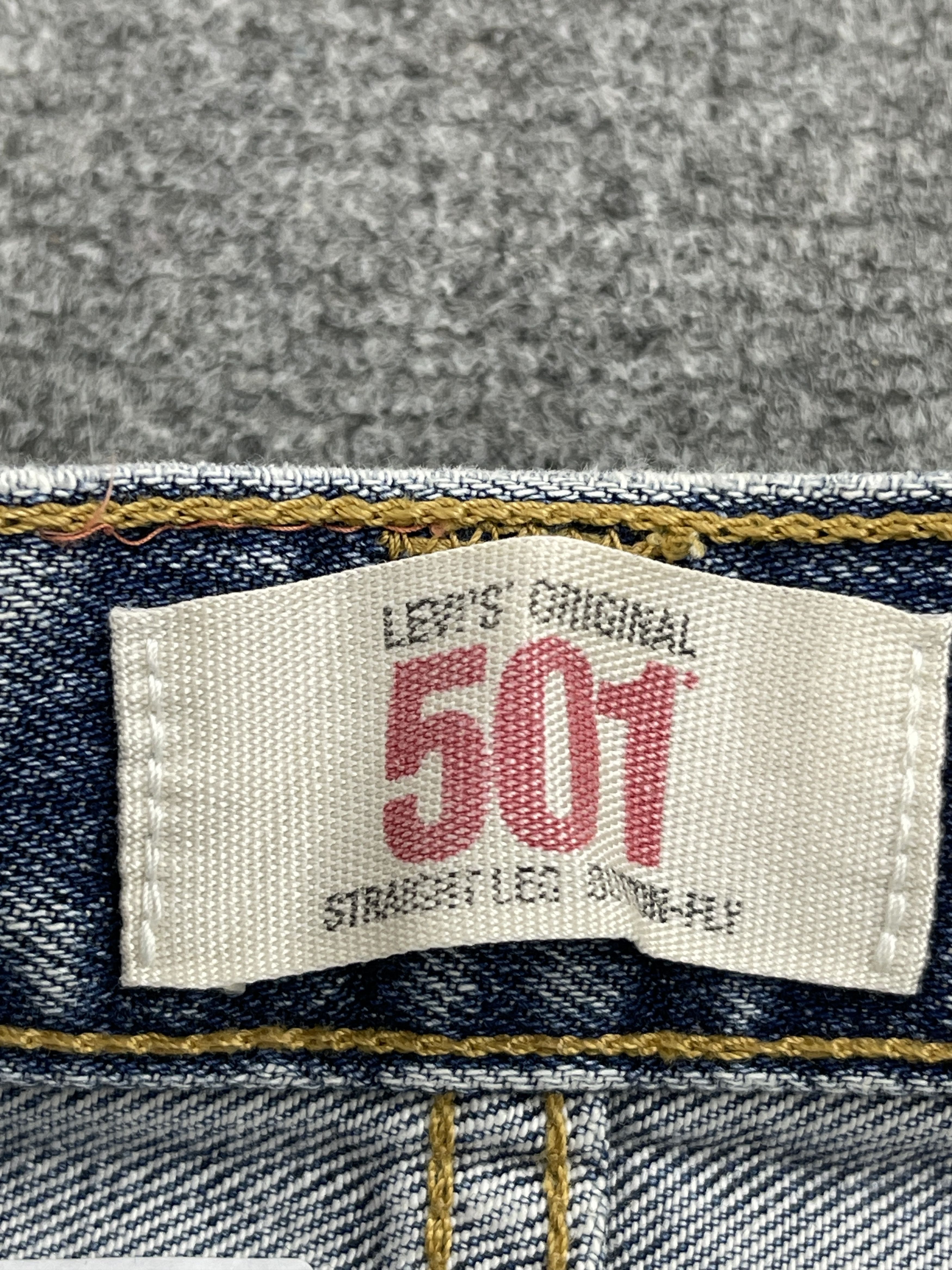 Levi's × Vintage Vintage Levis 501 Light Blue Washed Jeans Size US 30 / EU 46 - 7 Thumbnail