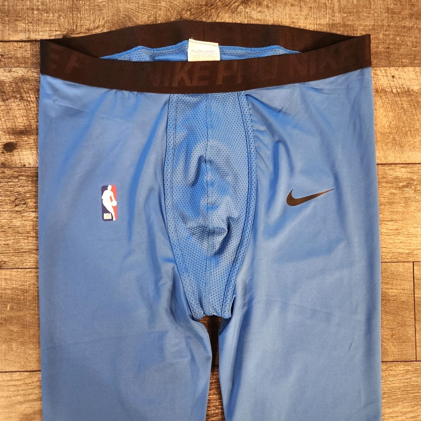 Nike Nike NBA Pro Hyperstrong Knee Padded Tights 3/4 Blue 2XL-T New Mens Shorts? Size US 39 - 3 Thumbnail