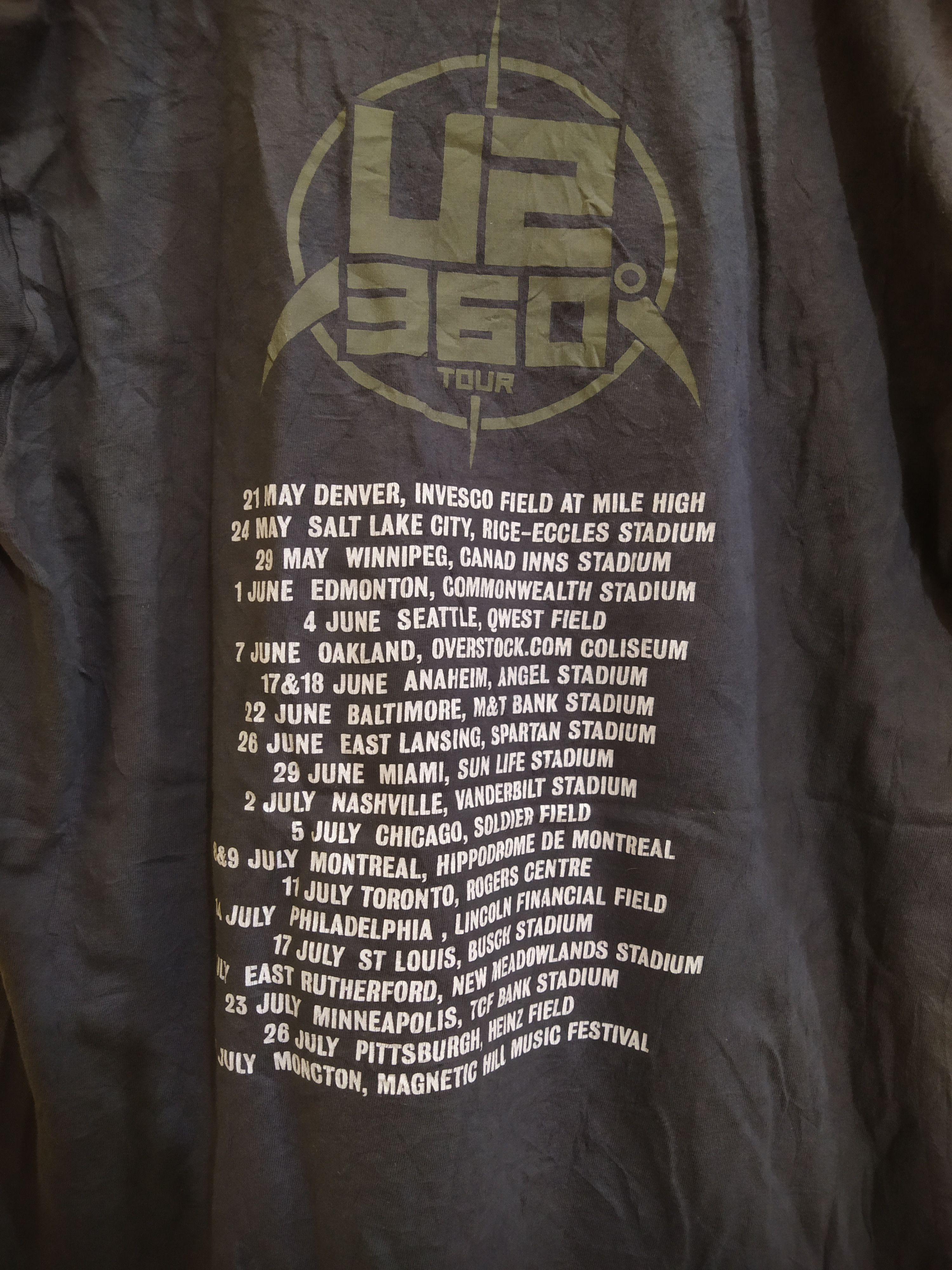 Band Tees Vintage 2010 U2 360 Tour Band North American Leg Graphic Size US S / EU 44-46 / 1 - 6 Thumbnail