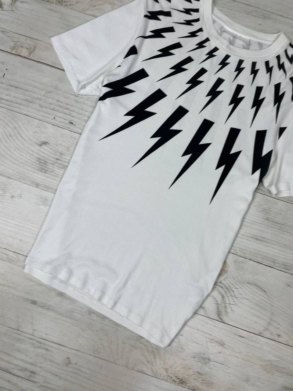Neil Barrett Neil Barrett Bolt T-Shirt Over Print M Size US M / EU 48-50 / 2 - 3 Thumbnail