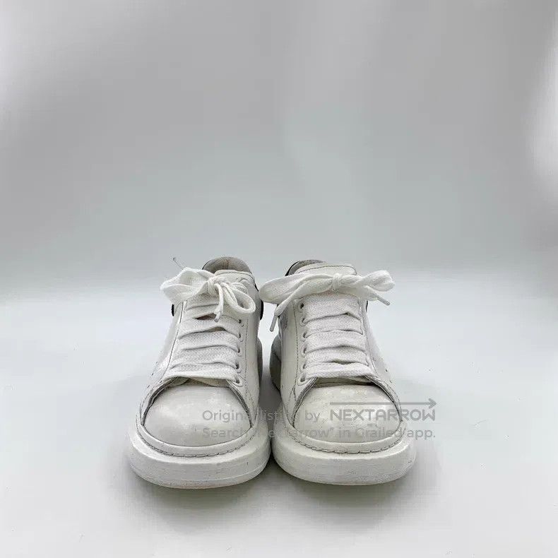 Alexander McQueen Alexander Mcqueen White and black tailed casual flat sneak Size US 6 / IT 36 - 3 Thumbnail