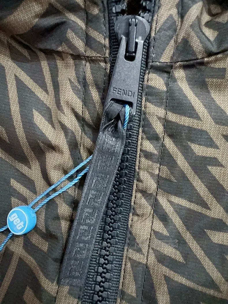 Fendi Fendi size 100*154cm Cloak Jacket Size ONE SIZE - 4 Thumbnail