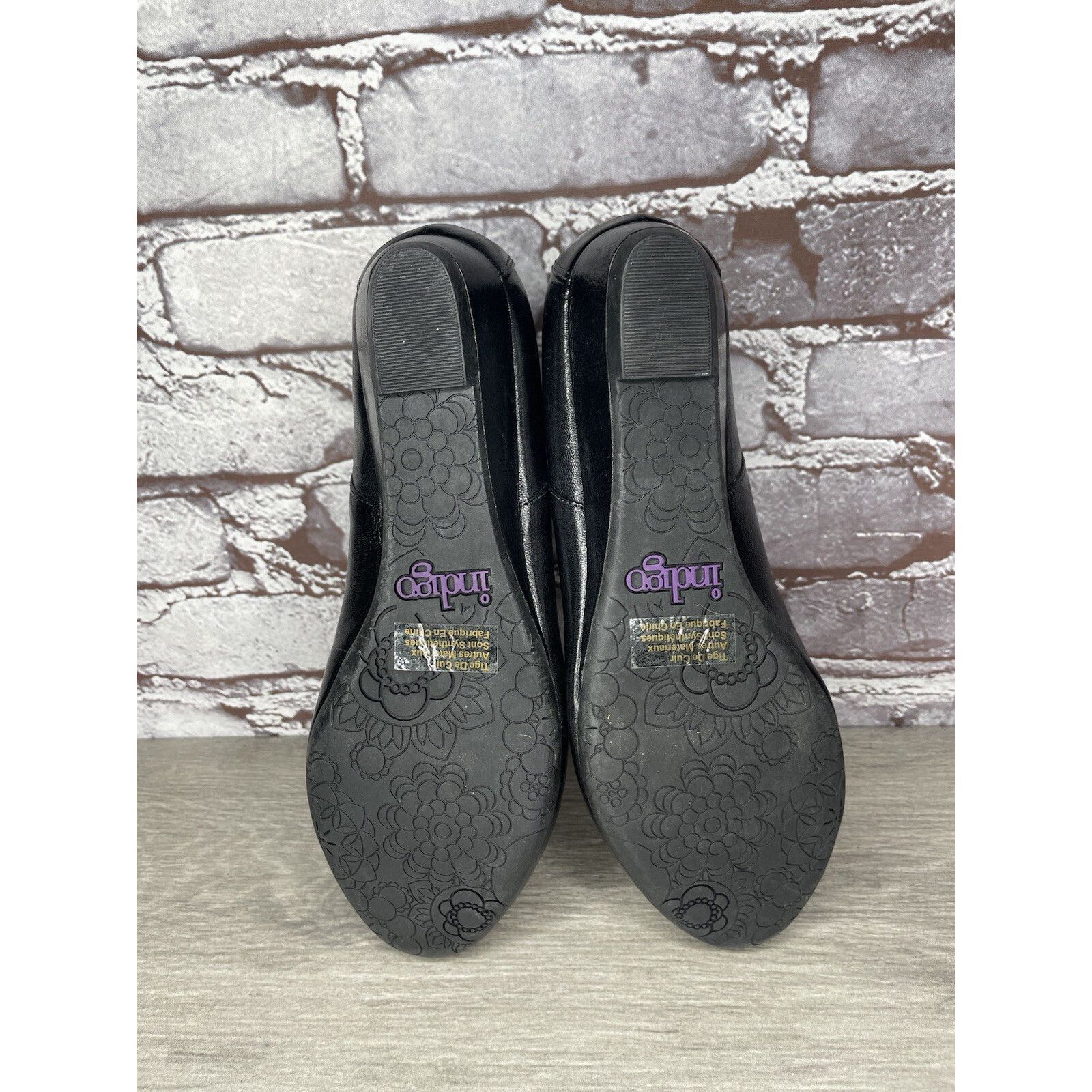 Clarks INDIGO BY CLARKS Black Lea Bishop Studded Slip On Strap Wedg Size US 8 / IT 38 - 17 Thumbnail