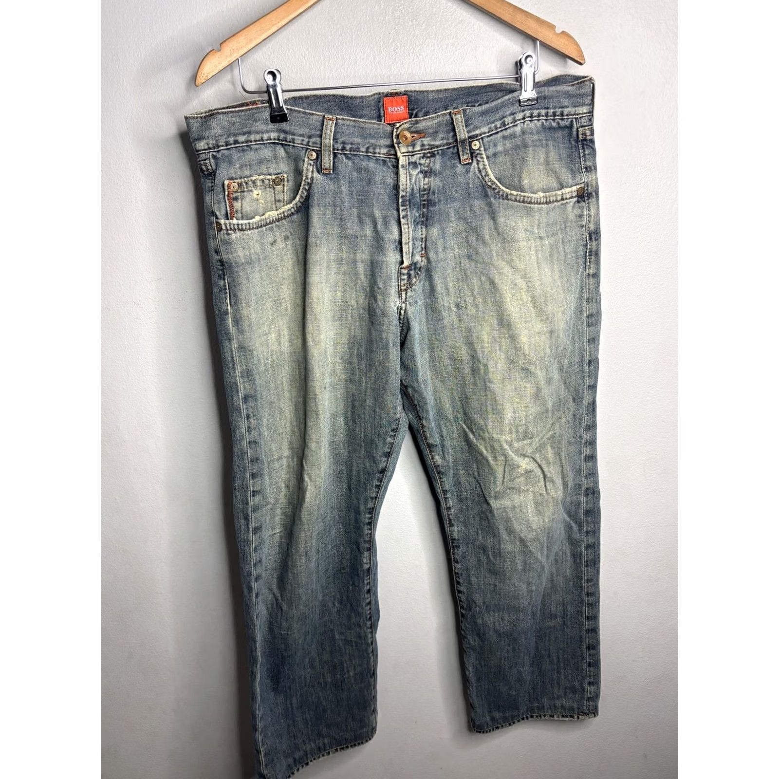 Hugo Boss HUGO BOSS Jeans Mens 36x28 Blue Medium Wash Distressed Straight Denim Pocket Pockets Belt Loops Zip Fly Jeans Mens Boys Size US 36 / EU 52 - 3 Thumbnail