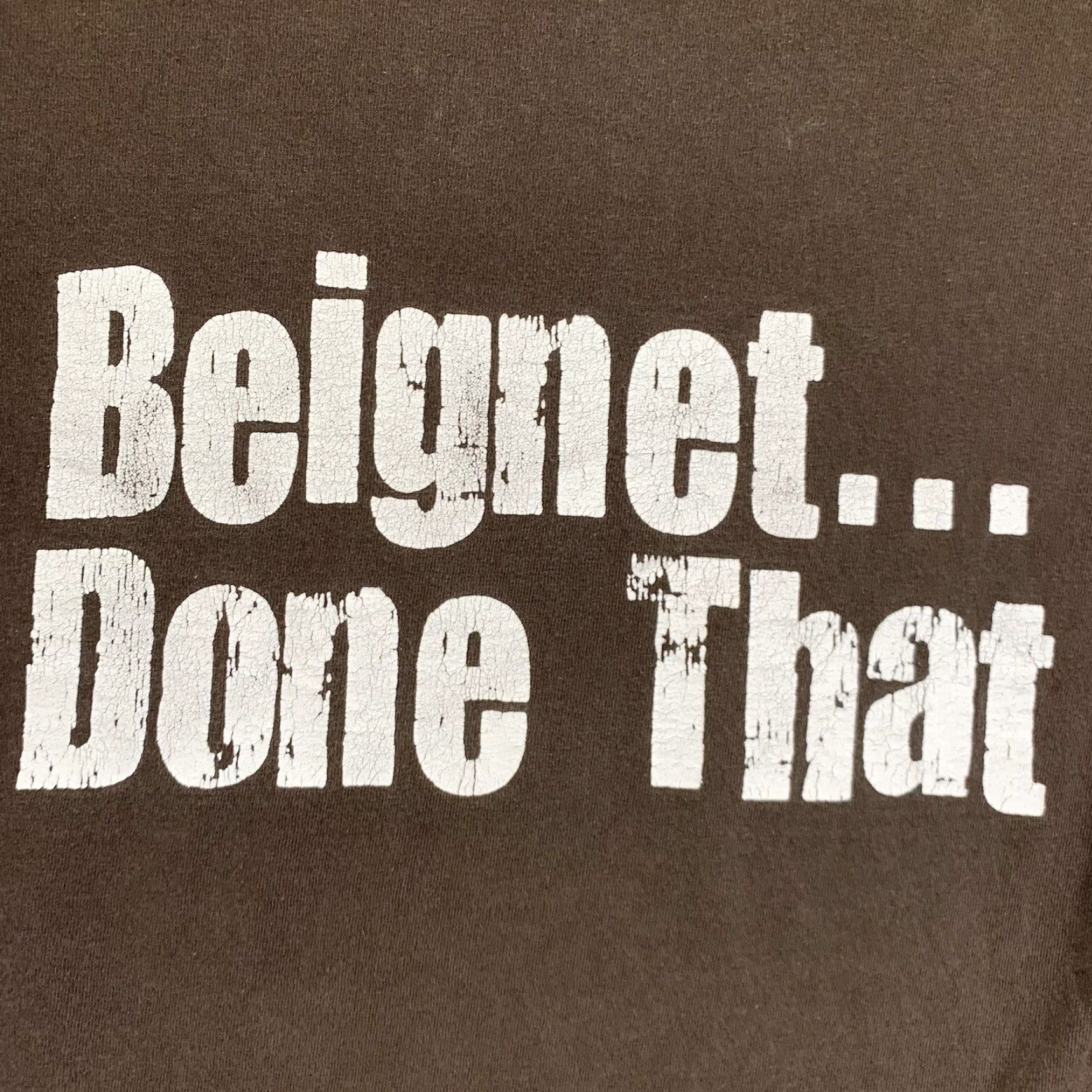 Gildan VINTAGE Cafe Beignet T-Shirt Unisex Adults Small Cotton Brown Restaurant Logo Graphic Print 90s Coffee Size US S / EU 44-46 / 1 - 4 Thumbnail