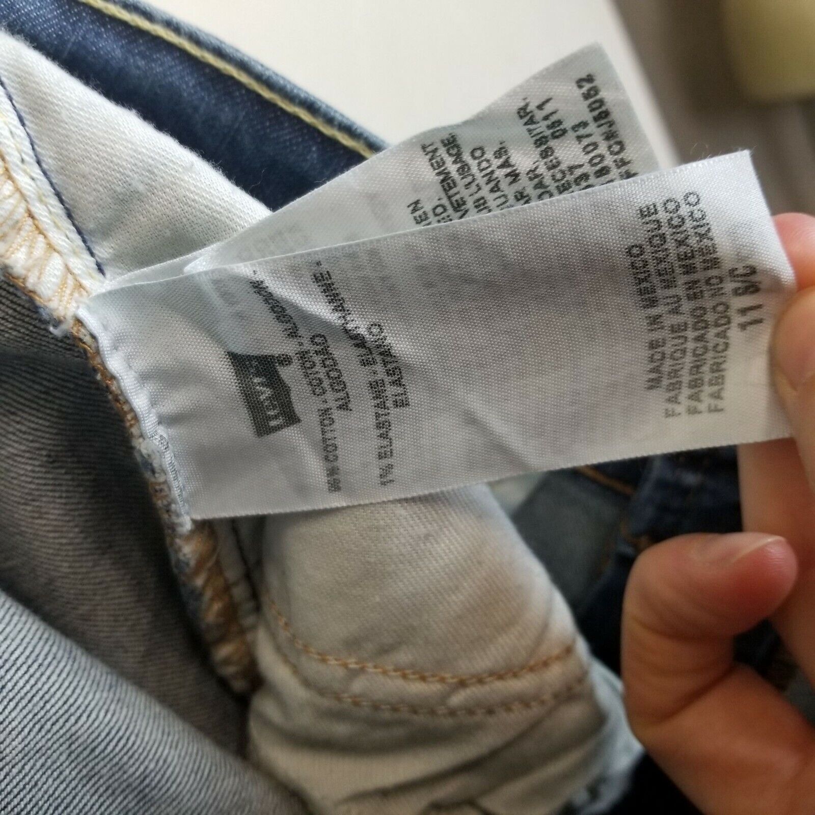 Levi's Vintage Y2K Levis 518 Super Low Bootcut Jeans Juniors 11 Size 32" / US 10 / IT 46 - 9 Thumbnail
