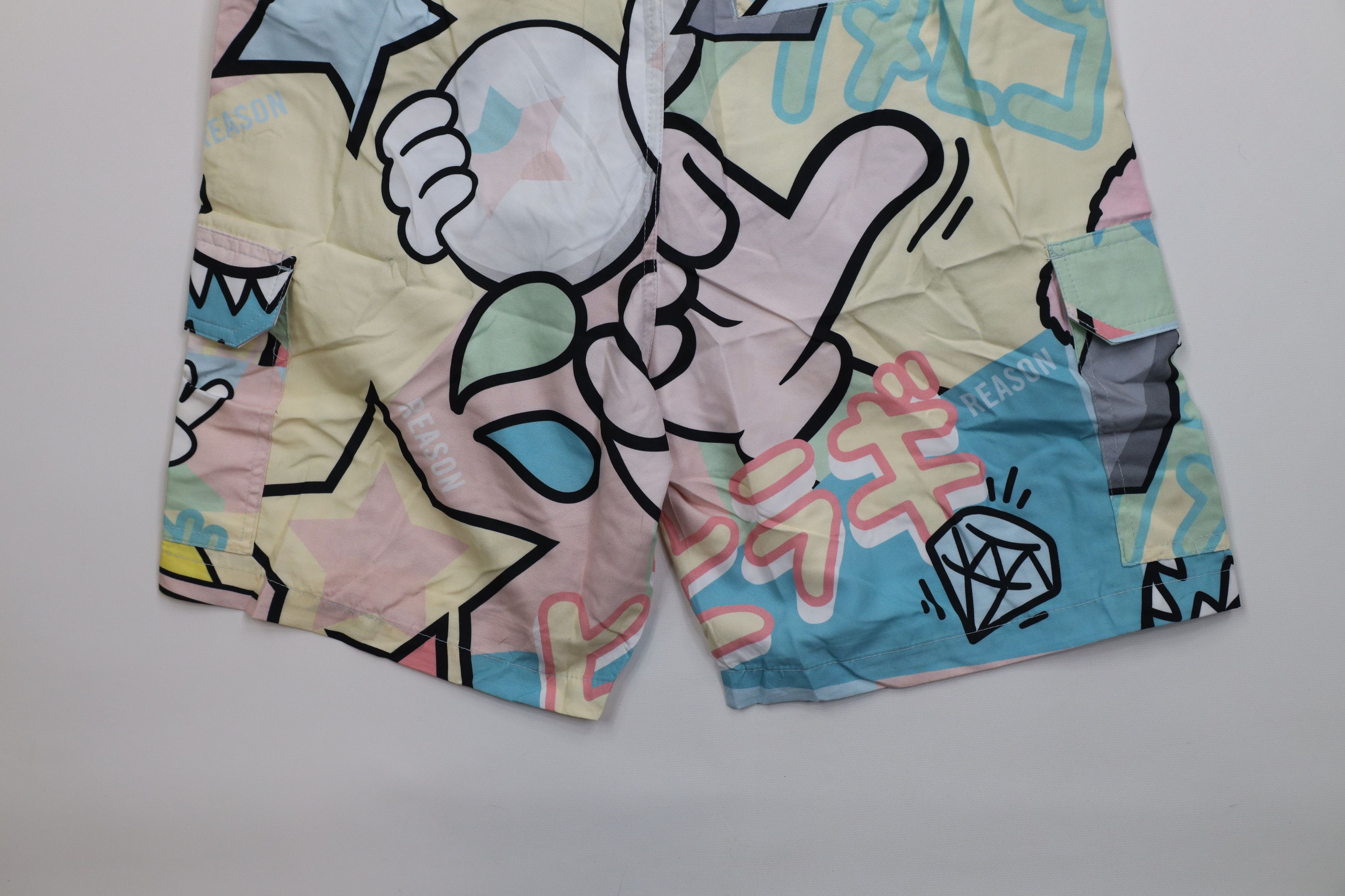 Vintage Deadstock Y2K Streetwear Graffiti Cartoon Lined Cargo Shorts Size US 30 / EU 46 - 12 Thumbnail