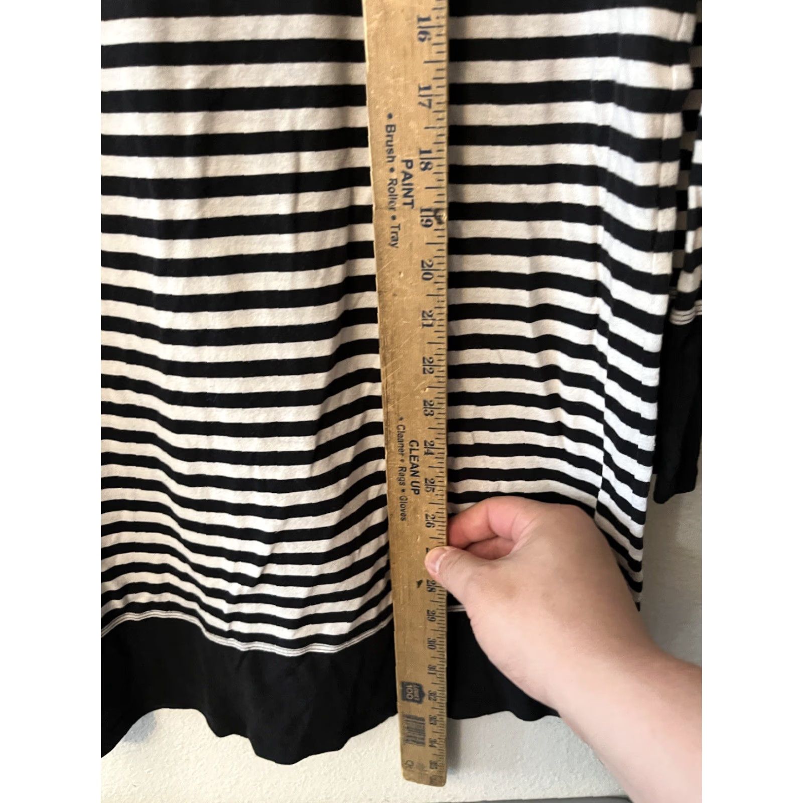 Victoria's Secret Vicki ria's Secret Sleep Women's M Black White Striped Long Sleeve Crush Graphic Shirt Size M / US 6-8 / IT 42-44 - 4 Thumbnail