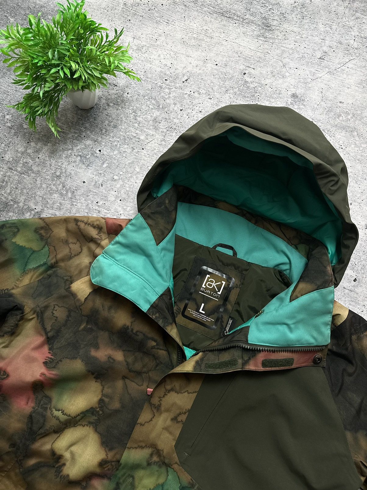Burton Burton AK Gore Tex Embar Snowboarding Rain Jacket Outdoor Size L / US 10 / IT 46 - 4 Thumbnail