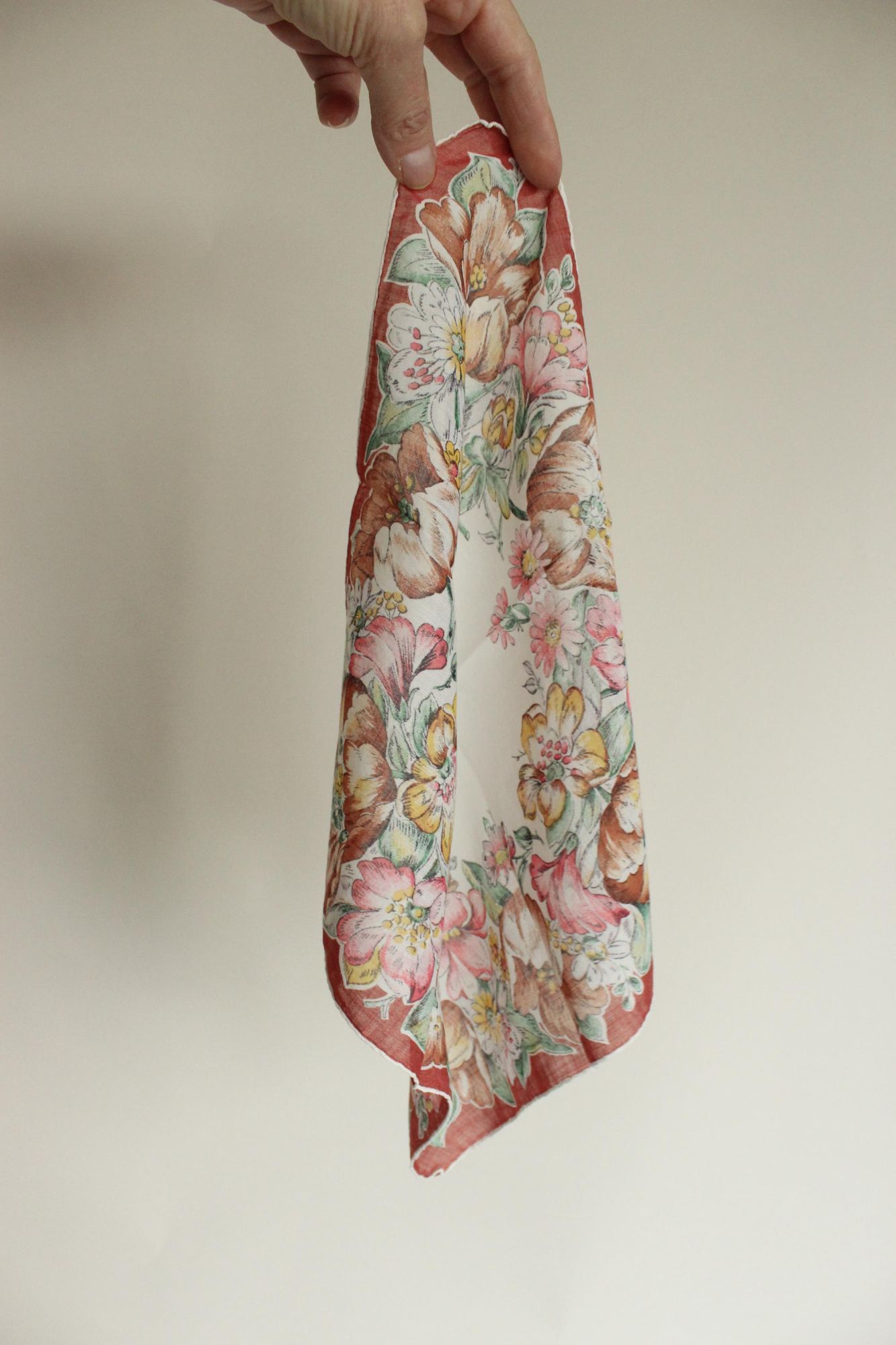 Vintage Vintage Handkerchief, Brown Flower Print Cotton Hanky Size ONE SIZE - 9 Thumbnail