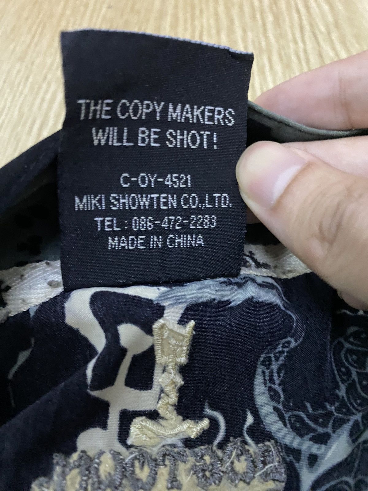 Dogtown Dogtown all over print Kimono dragon Size US M / EU 48-50 / 2 - 4 Thumbnail