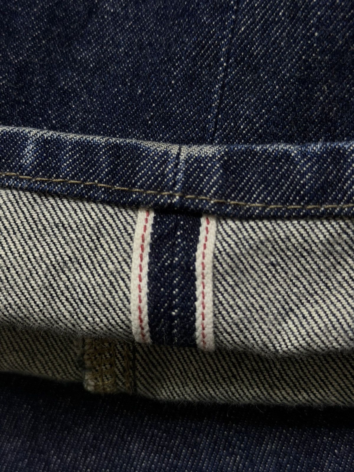 Uniqlo Vintage Uniqlo Jeans Selvedge Denim Japan | Vintage Fade W31 Size US 31 - 9 Thumbnail