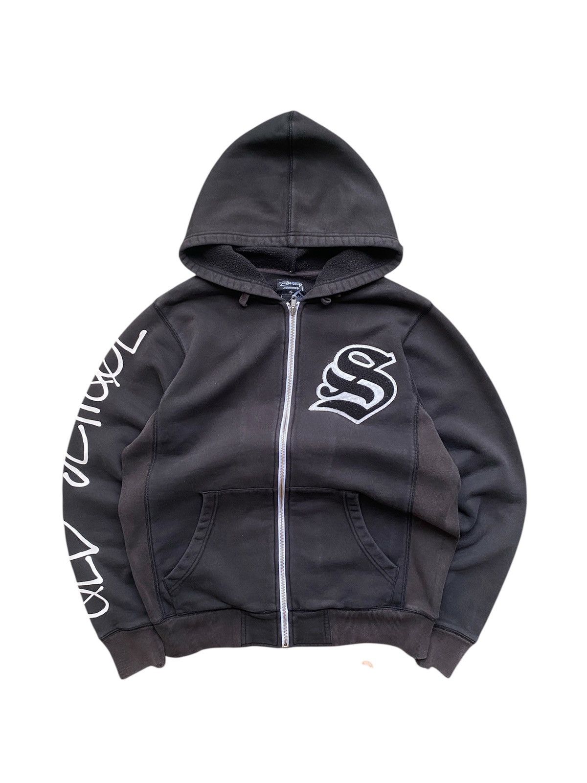 Stussy × Vintage Vintage Stussy Gothic Logo Zipper Hoodie Size US S / EU 44-46 / 1 - 5 Thumbnail