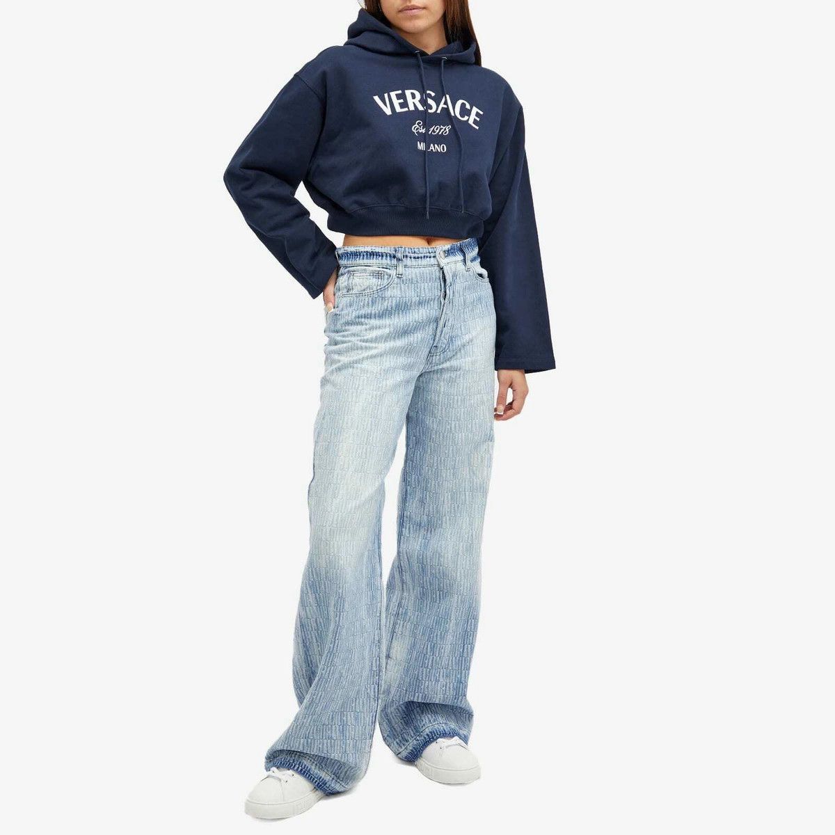 Versace o1y0226 Logo Hoodie in Midnight Blue/White Size XS / US 0-2 / IT 36-38 - 5 Thumbnail