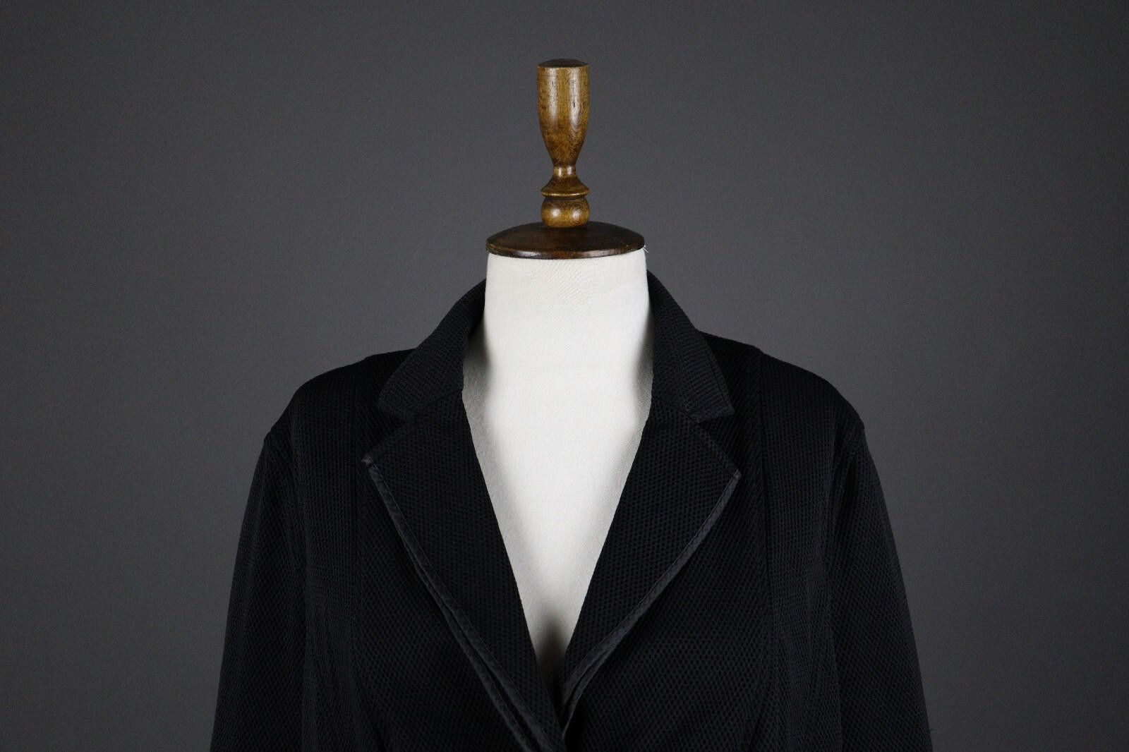 Designer Marc Cain Black Textured 2 Button Blazer Jacket Size 6 Size M / US 6-8 / IT 42-44 - 2 Thumbnail