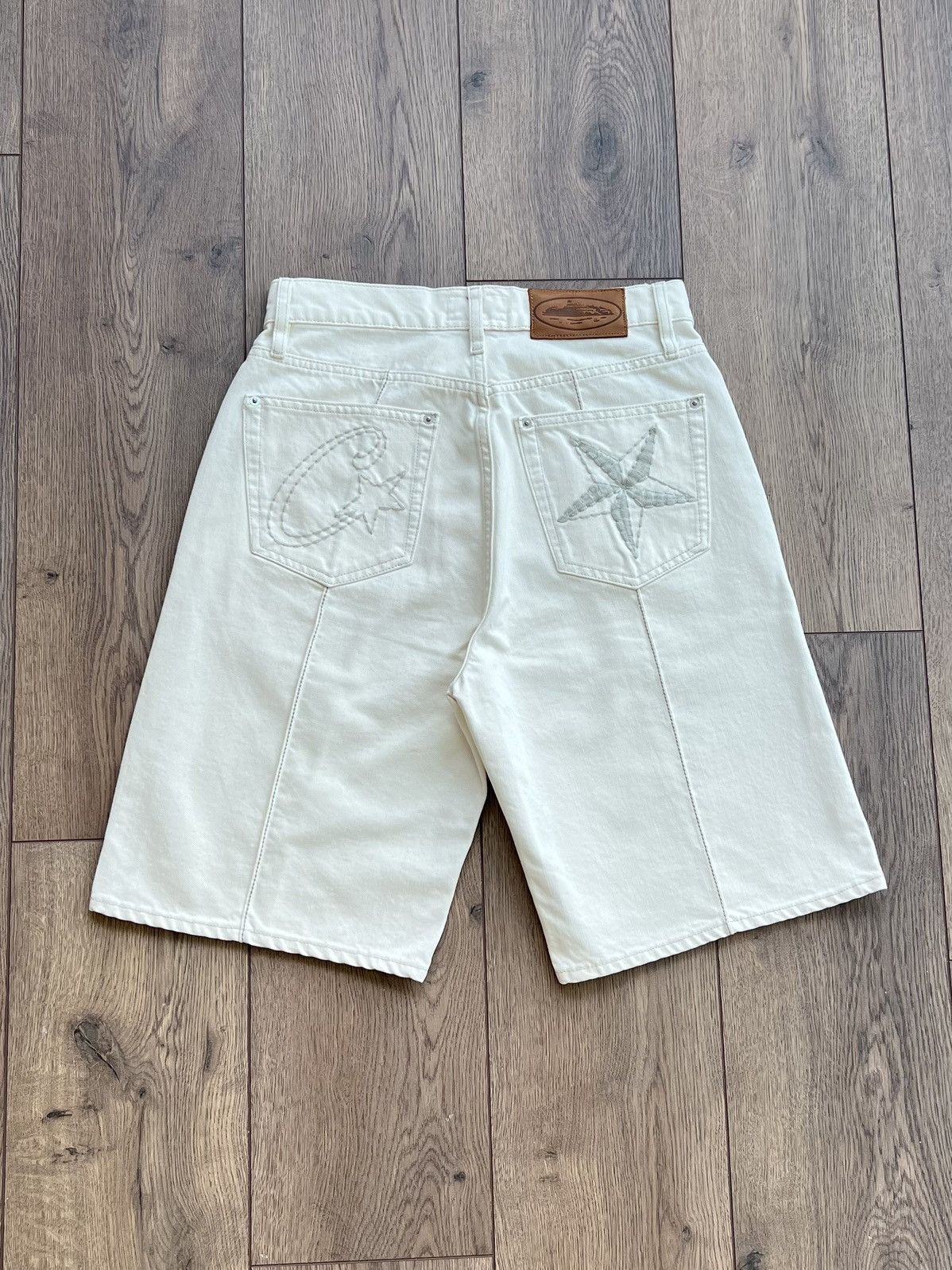 Corteiz Corteiz HMP Raw Hem shorts heather grey medium | Grailed