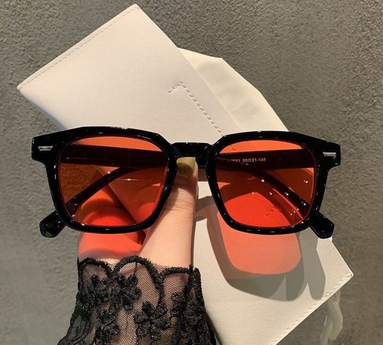 Other Red Lense Retro design Sunglases Size ONE SIZE - 1 Thumbnail