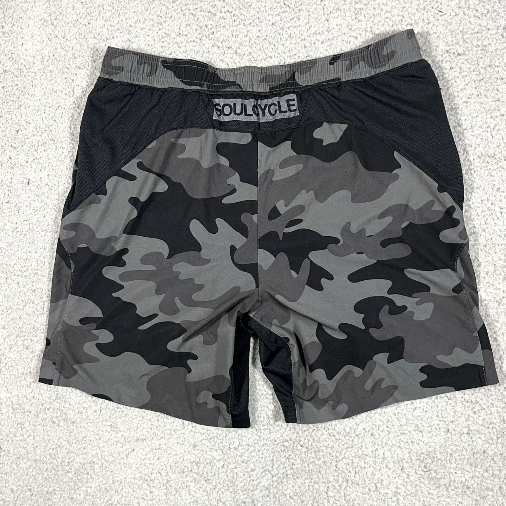 Vintage Soulcycle Shorts Mens M Gray Camo Performance Lined Athletic Gym Workout Shirt? Size US 31 - 5 Thumbnail
