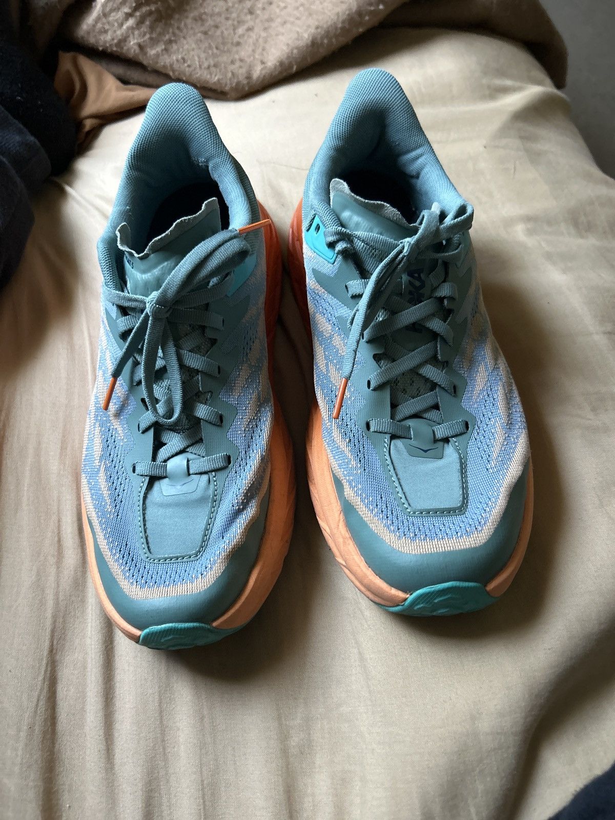 Hoka Hoka special come one xome all Size US 9 / EU 42 - 3 Thumbnail