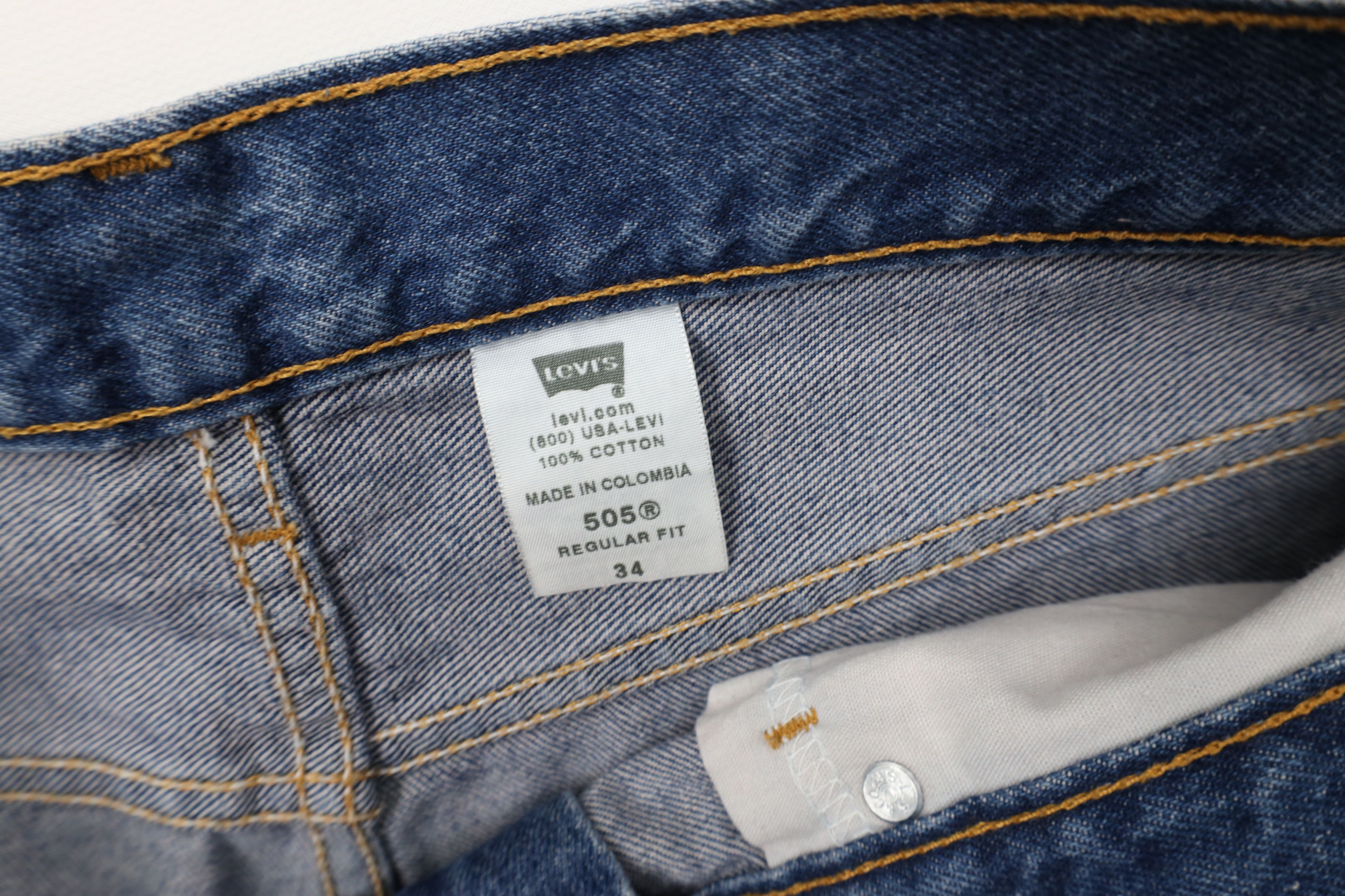 Levi's Vintage Y2K 2004 Levis 505 Fit Denim Jean Shorts Jorts Size US 34 / EU 50 - 6 Thumbnail