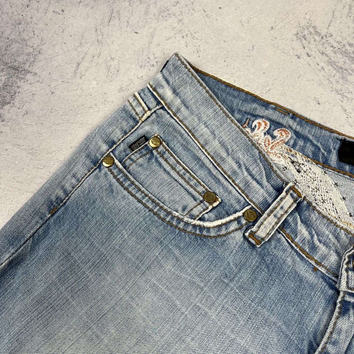 Roberto Cavalli Just Cavalli by Roberto Cavalli embroidered dragon y2k jeans Size 28" / US 6 / IT 42 - 13 Thumbnail