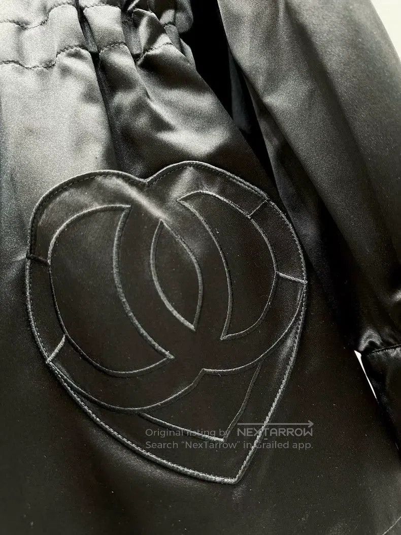Chanel Chanel 25B black ruffled love hooded jacket Size XS / US 0-2 / IT 36-38 - 4 Thumbnail