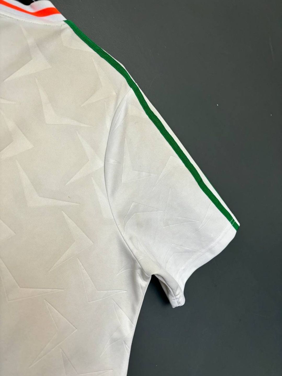Other Ireland National Team 1990/1992 Away Football Jersey Size US L / EU 52-54 / 3 - 14 Thumbnail