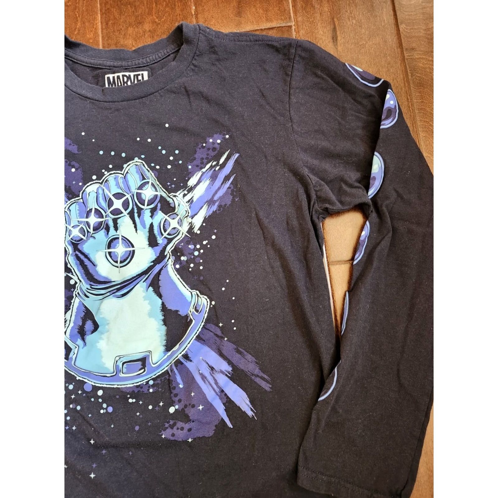 Vintage Lootwear Marvel Infinite Gauntlet Long Sleeve Shirt M Adult Black Cotton Regular Crew Neck Limited Edition Mens Shirt Size US M / EU 48-50 / 2 - 5 Thumbnail