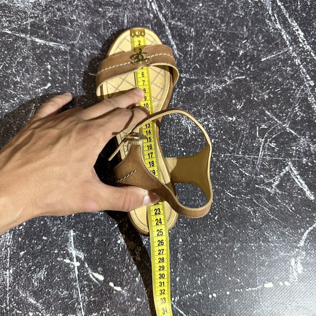 Chanel VINTAGE CHANEL - Women’s Leather Sandals Size 39.5 Size US 9.5 / IT 39.5 - 21 Thumbnail