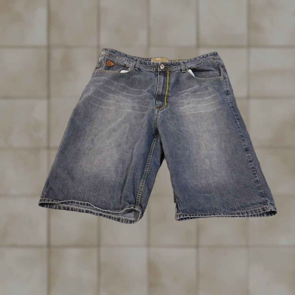 Akademiks Akademiks Shorts 38 vintage mens hiphop denim baggy skater Chino Casual Blue Cotton Size US 38 / EU 54 - 1 Thumbnail