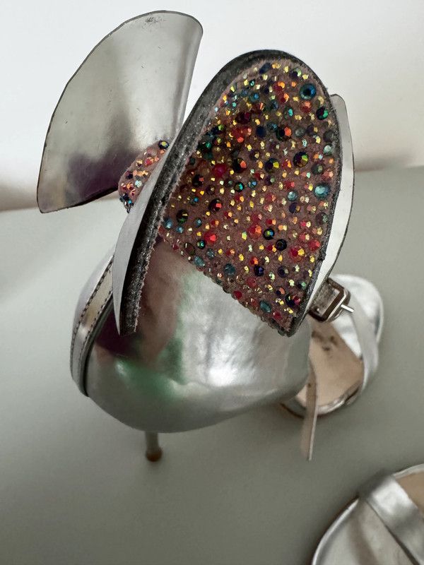 Sophia Webster Stunning Show Stopping Sofia Webster Silver Heels Size US 5 / IT 35 - 7 Thumbnail