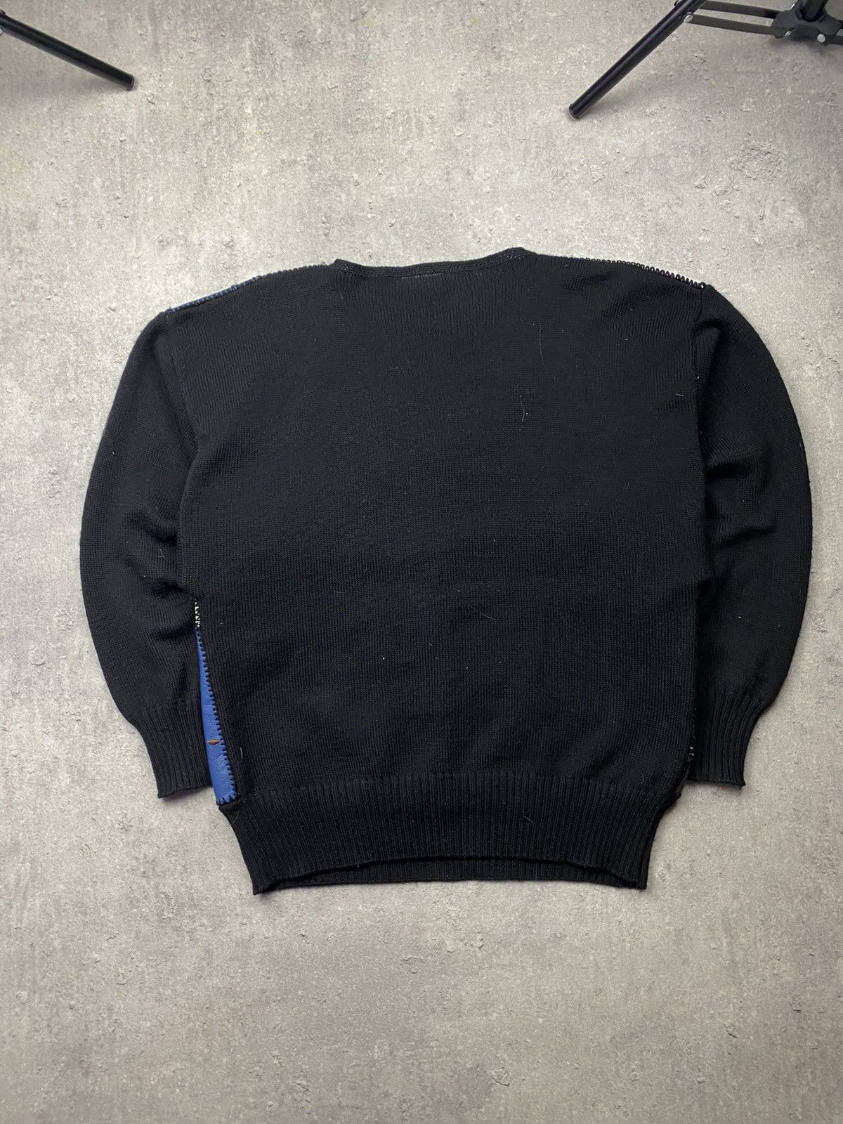 Japanese Brand Sweater Incognito art vintage rare 90’s streetwear rare y2k Size US M / EU 48-50 / 2 - 6 Thumbnail
