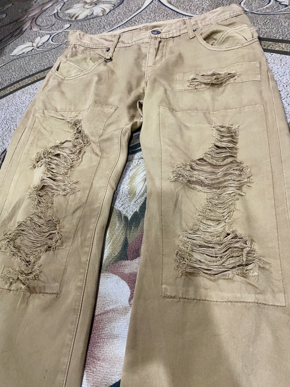 If Six Was Nine × Tornado Mart × semanticdesign semantic design distressed pattern pants Size US 30 / EU 46 - 3 Thumbnail
