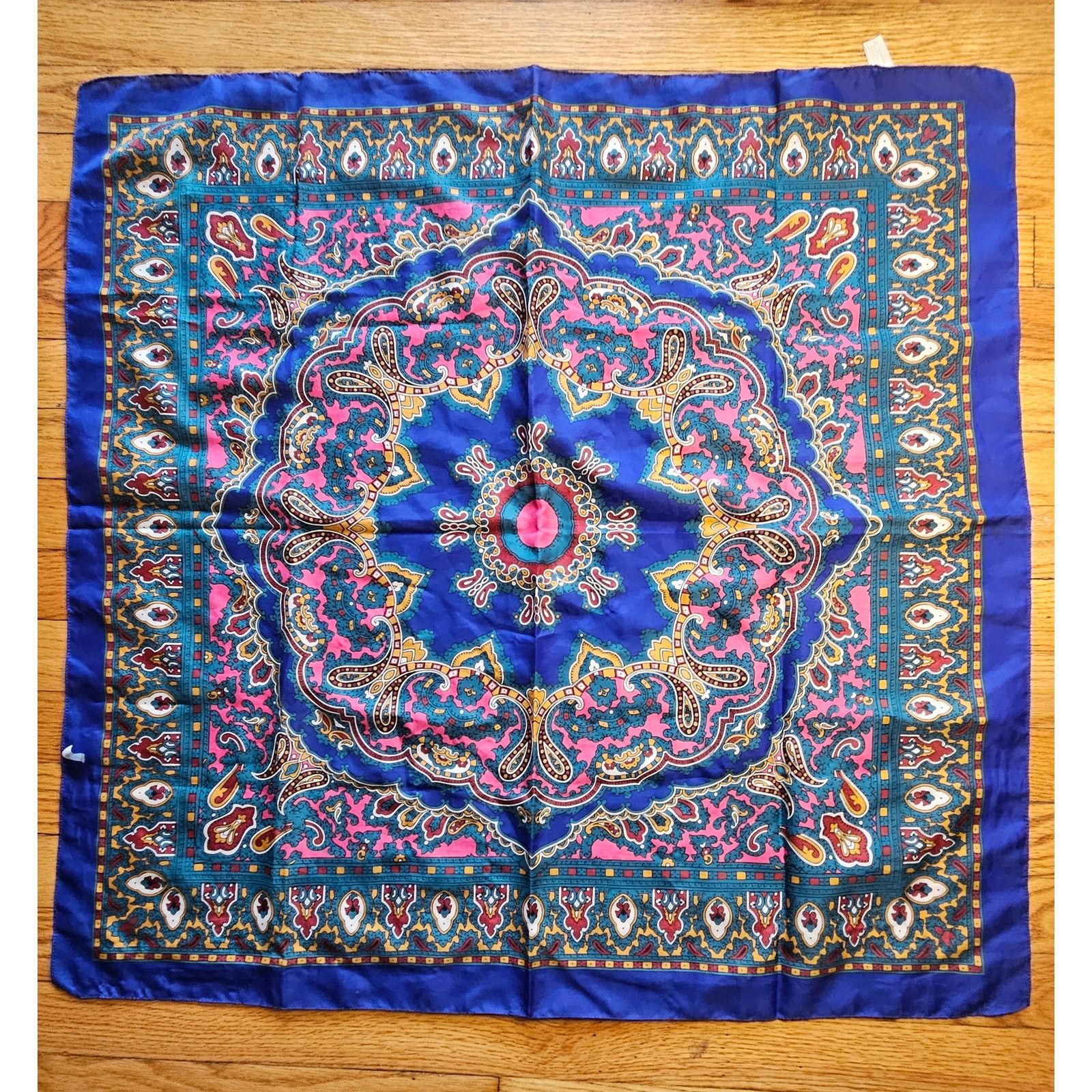 Other Beautiful Vintage Italian Scarf Size ONE SIZE - 1 Thumbnail