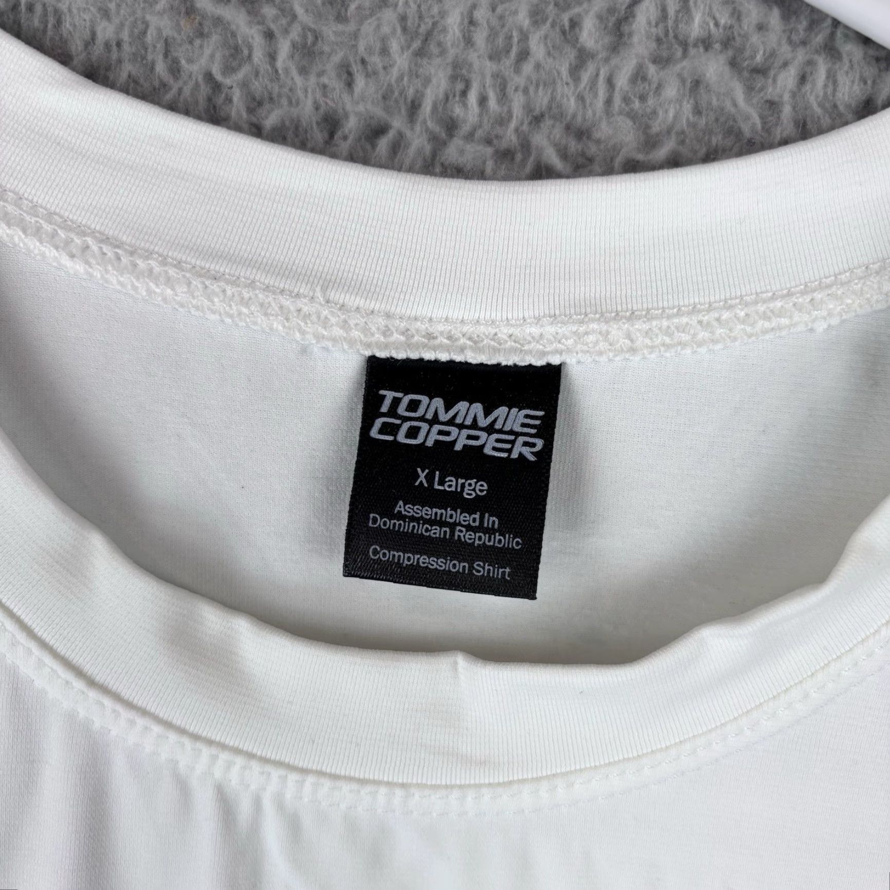 Vintage Tommie Copper Shirt Mens XL White Performance Compression Short Sleeve Training Size US XL / EU 56 / 4 - 2 Thumbnail