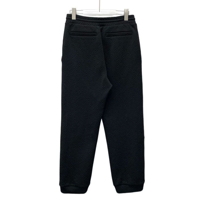 Louis Vuitton Louis Vuitton size M Black logo embossed full-print casual Size 36R - 4 Thumbnail