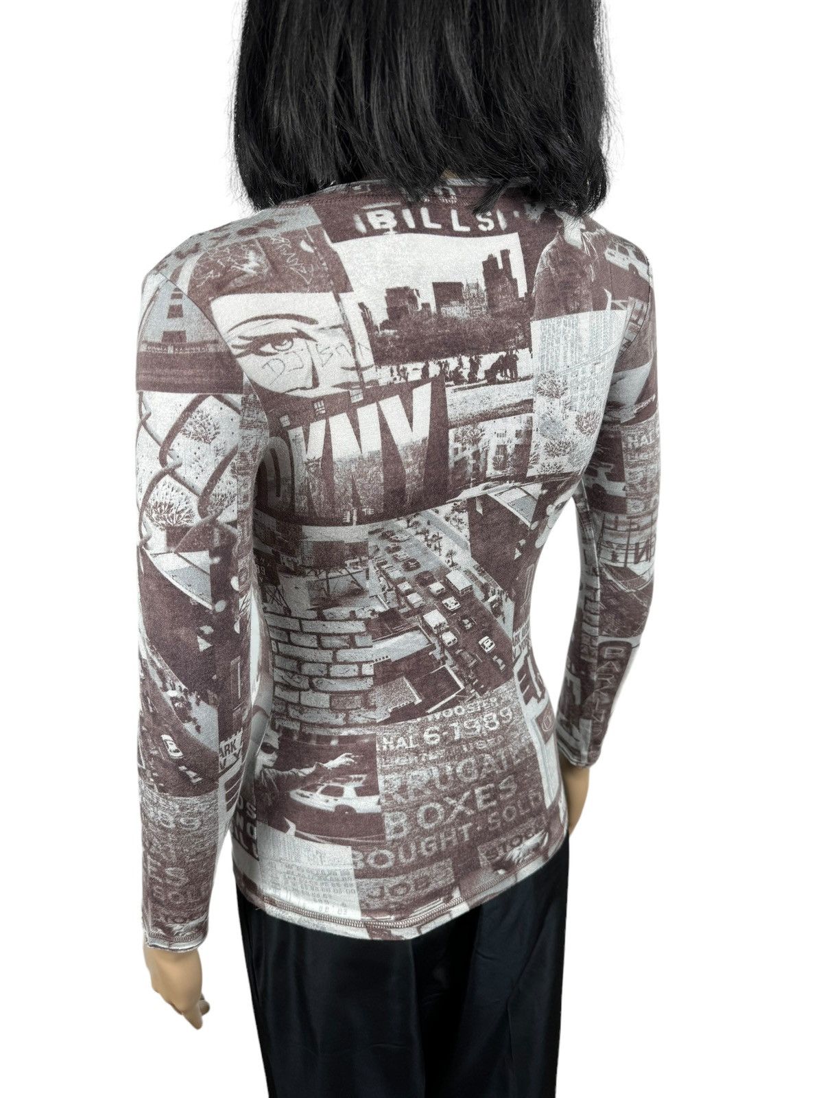 DKNY DKNY Newspaper Printed Stretch Blouse size 10 Size S / US 4 / IT 40 - 7 Thumbnail