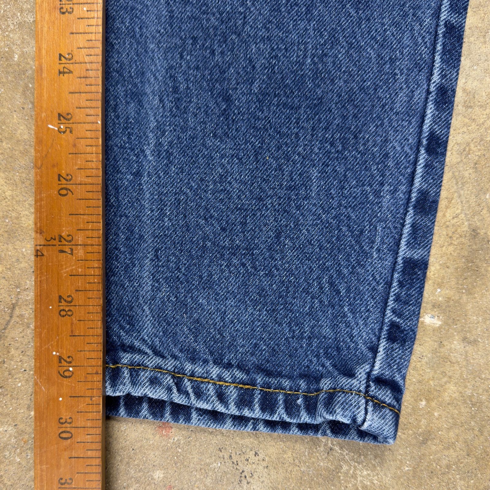 Levi's Vintage Levi’s 550 Women’s Relaxed Fit Tapered Leg Jeans 7 Size 26" / US 2 / IT 38 - 11 Thumbnail