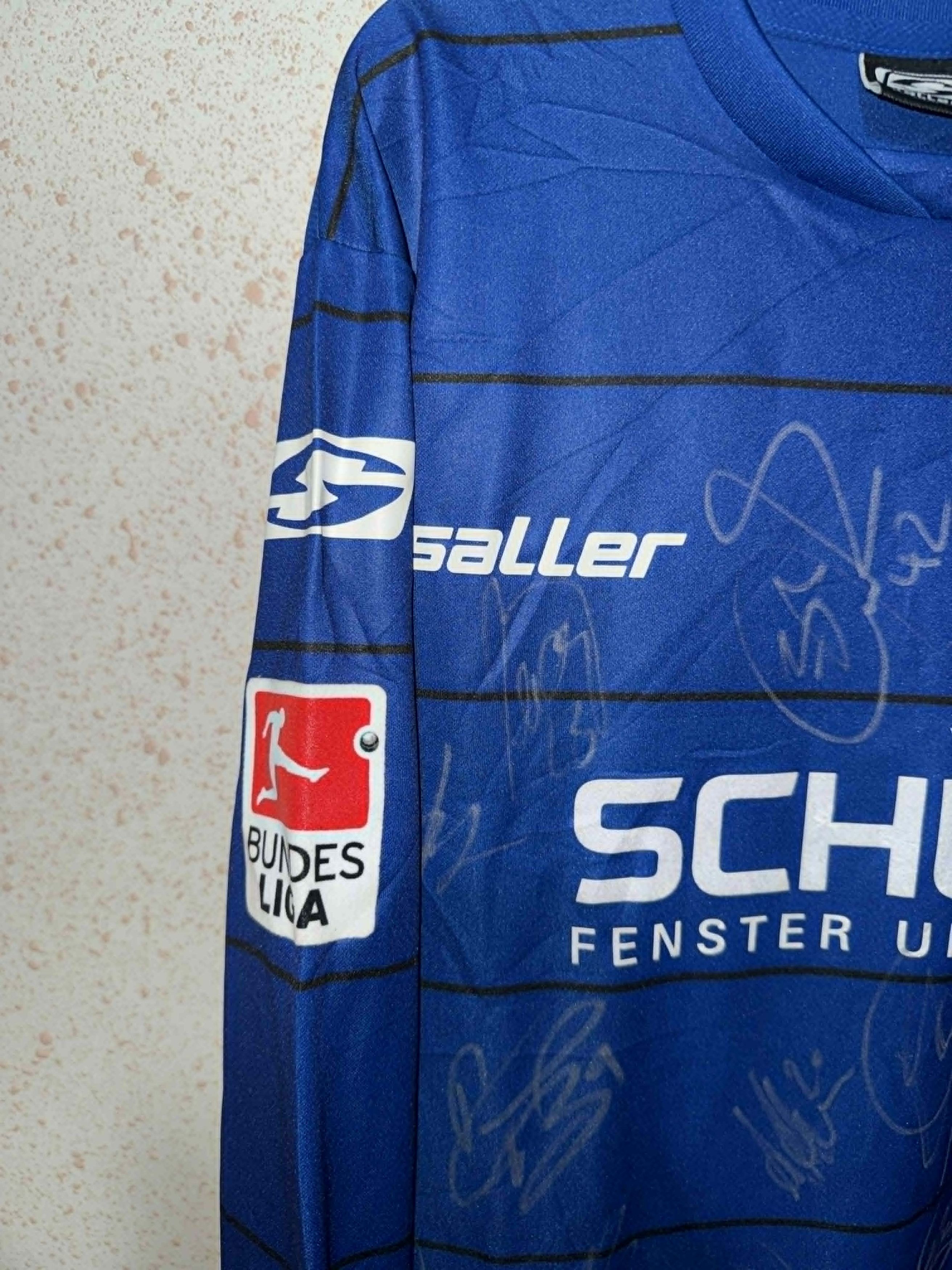 Vintage Arminia Bielfeld 2010/11 Match Worn Shirt signed Size US M / EU 48-50 / 2 - 5 Thumbnail