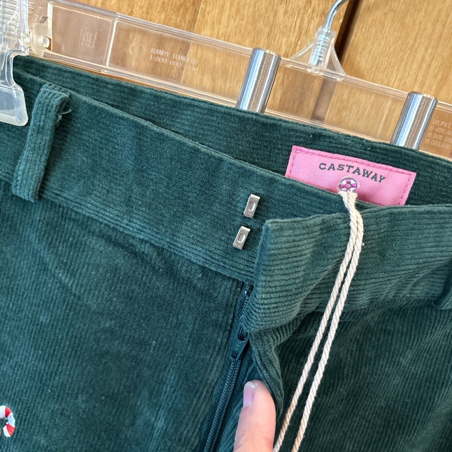 Vintage VINTAGE? No — Castaway Capri Pants Corduroy Stretch Embroidered Zipper Hook Eye Candy Cane Hunter Green 8 Women Size ONE SIZE - 4 Thumbnail