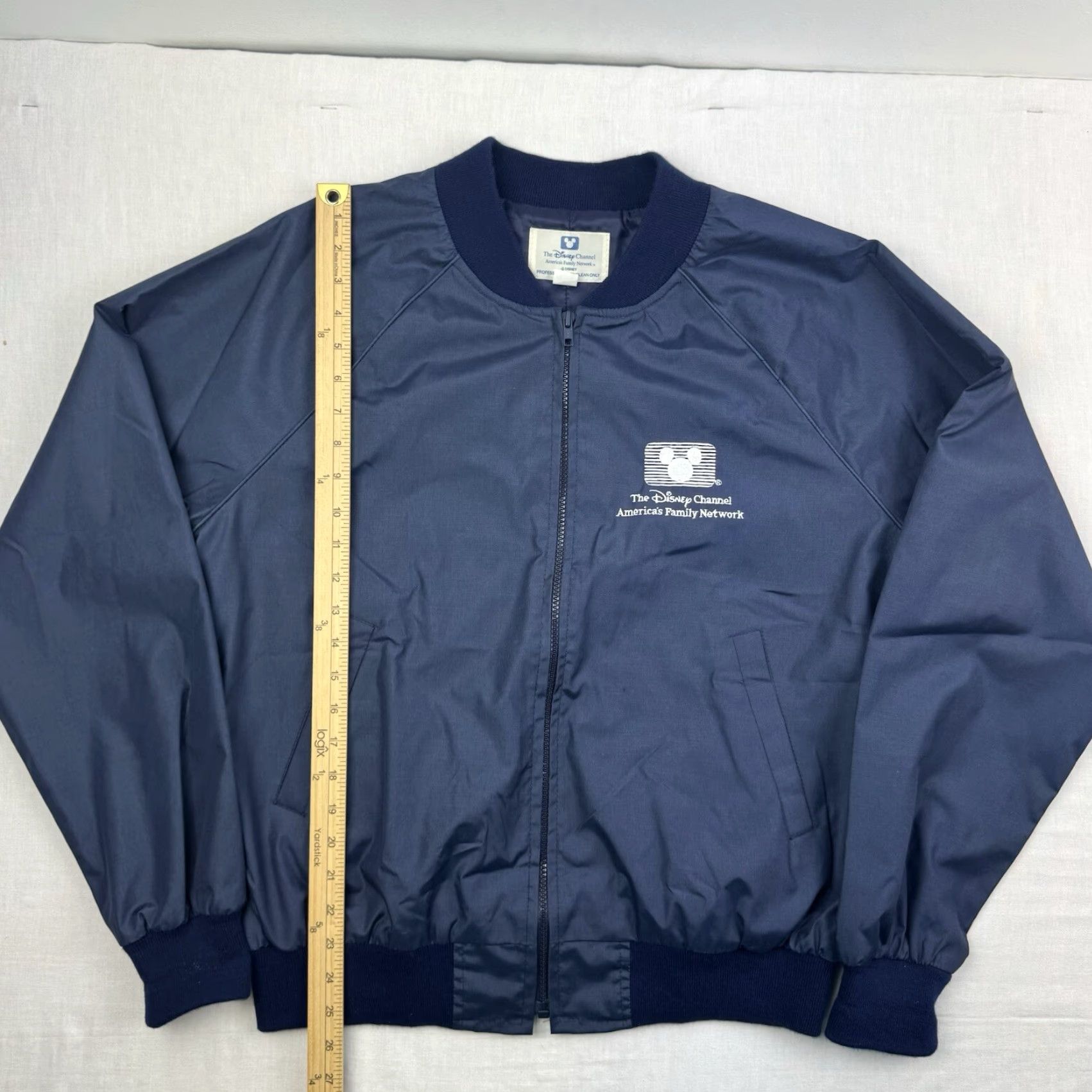 Disney VINTAGE Disney Windbreaker Jacket Men L Blue 80s Disney World Event 1980s Adults Mens Jacket Blue Disney Channel Windbreaker Size US L / EU 52-54 / 3 - 6 Thumbnail