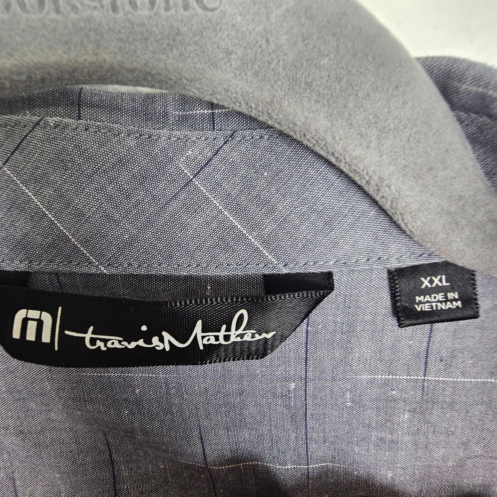 TravisMathew Travis Mathew Mens Button Shirt Size XXL Casual Classic Easy Size US XL / EU 56 / 4 - 6 Thumbnail