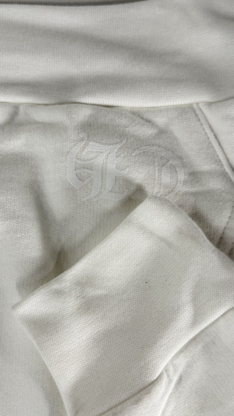 Chrome Hearts Chrome Hearts White Foil Hoodie Silver Scroll Script Size US M / EU 48-50 / 2 - 4 Thumbnail