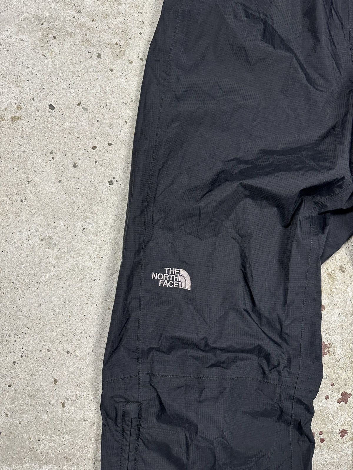 The North Face The North Face HyVent 2.5L Black Membrane Pants Outdoor Size US 31 - 5 Thumbnail