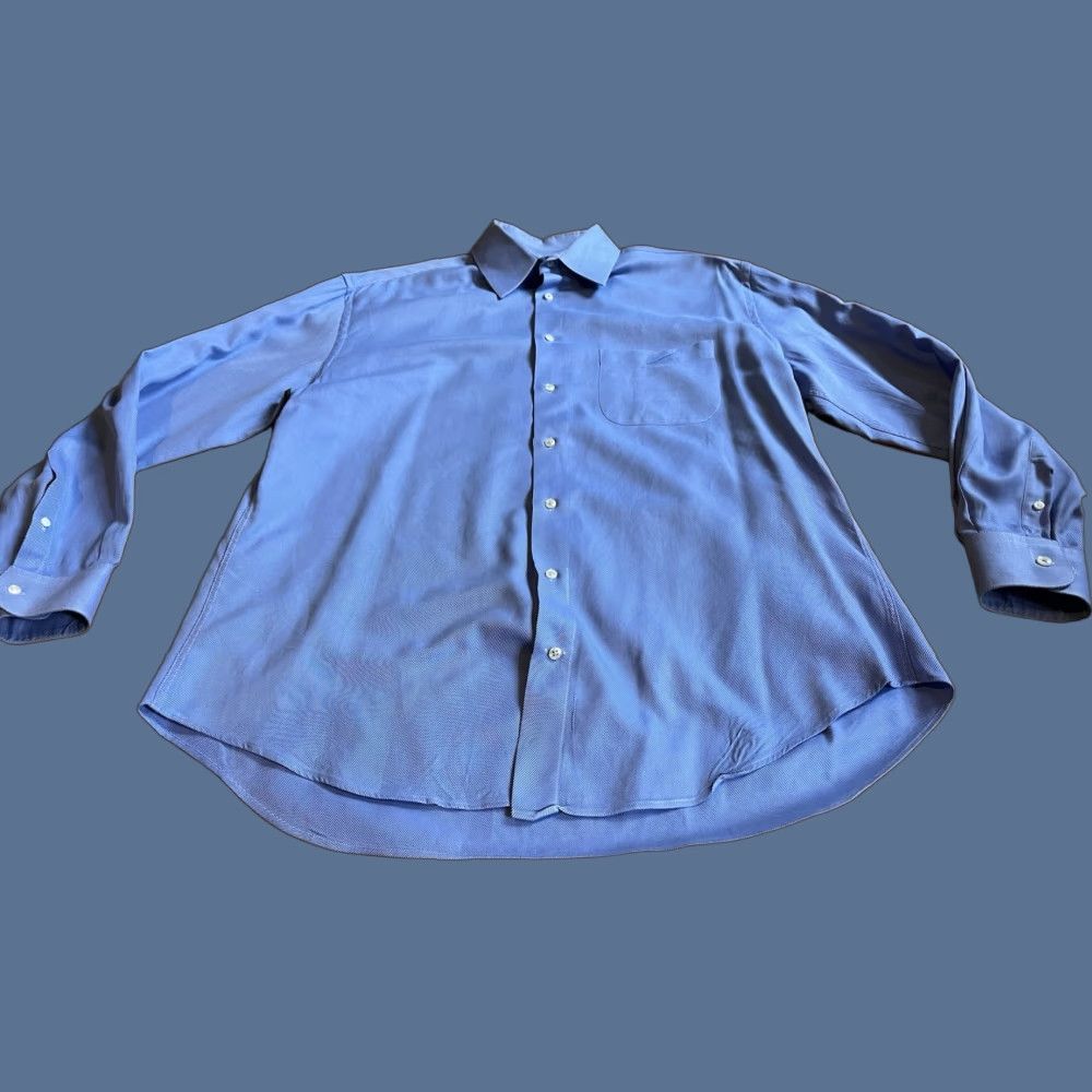 Armani Armani Collezioni Dress Shirt Men’s 16 41 R Blue Pinstripe Shirt Business Mens Regular 45 in Chest 29 in Sleeves Long Sleeve Collar Buttoned Size 42R - 1 Thumbnail
